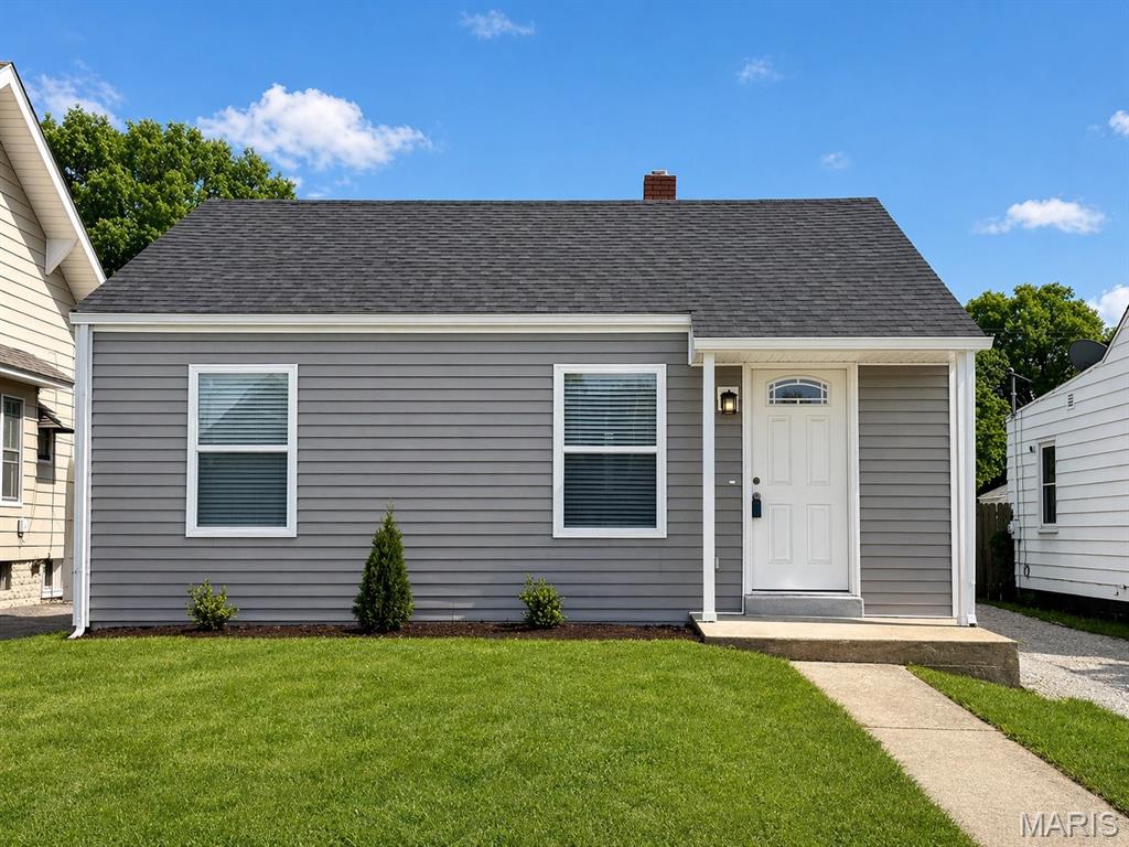 Photo of 2864 Washington Avenue Granite City IL 62040