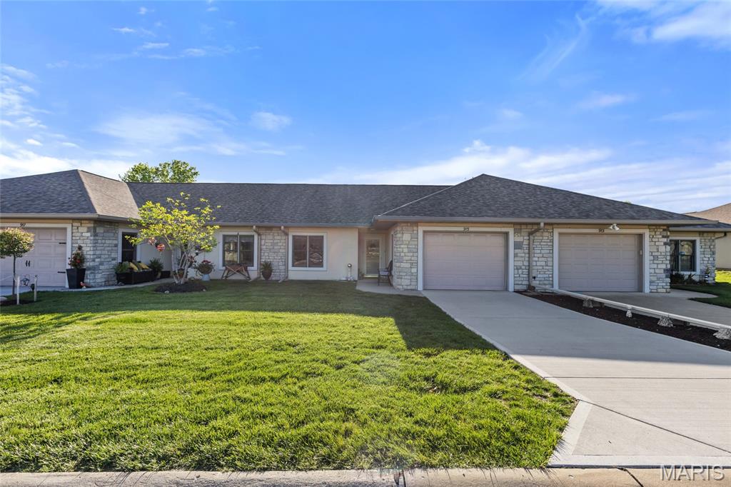 Photo of 915 Pine Avenue Warrenton MO 63383