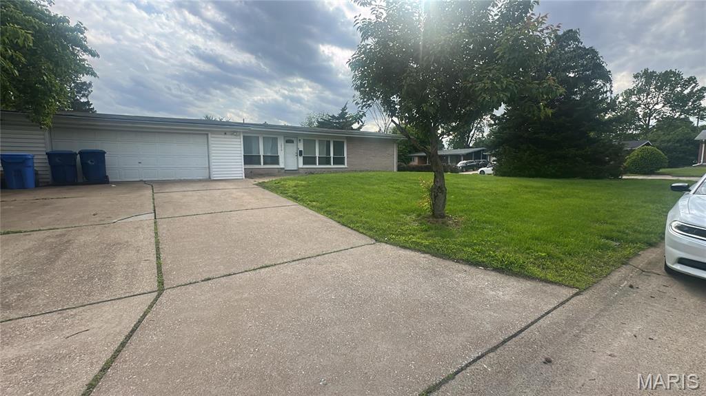 Photo of 1870 Flicker Drive Florissant MO 63031
