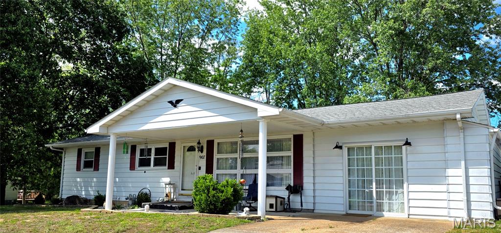 Photo of 907 Booster Street Evansville IL 62242