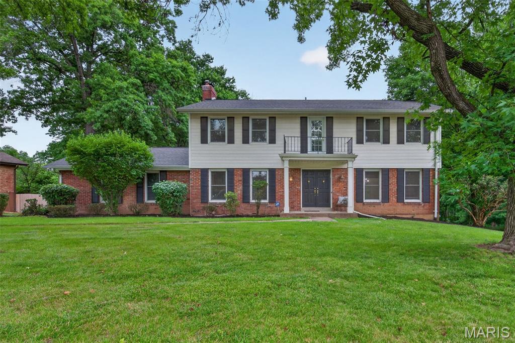 Photo of 223 Trailtop Court Chesterfield MO 63017