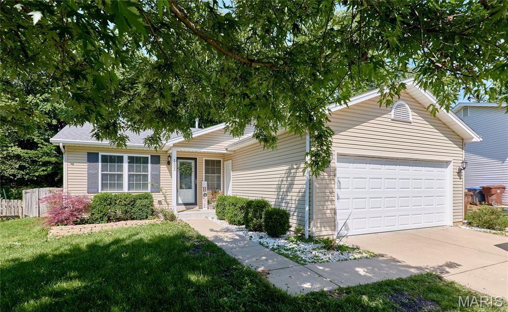 Photo of 1605 Fairwood Forest Drive St Peters MO 63376