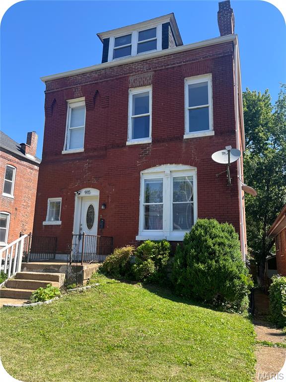 Photo of 915 Bates Street St Louis MO 63111