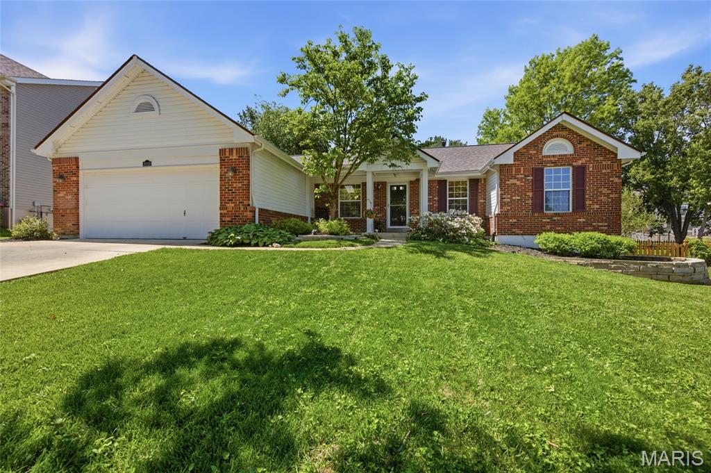 Photo of 16028 Nantucket Meadows Drive Wildwood MO 63040