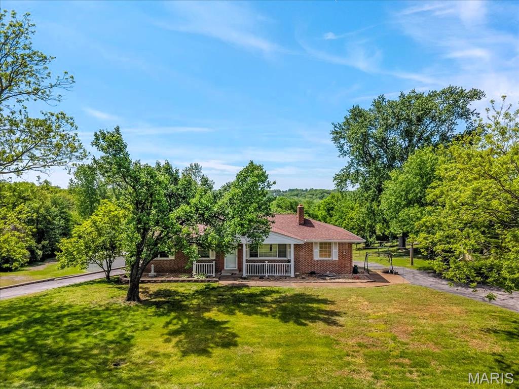 Photo of 2948 Erb Road St Louis MO 63129