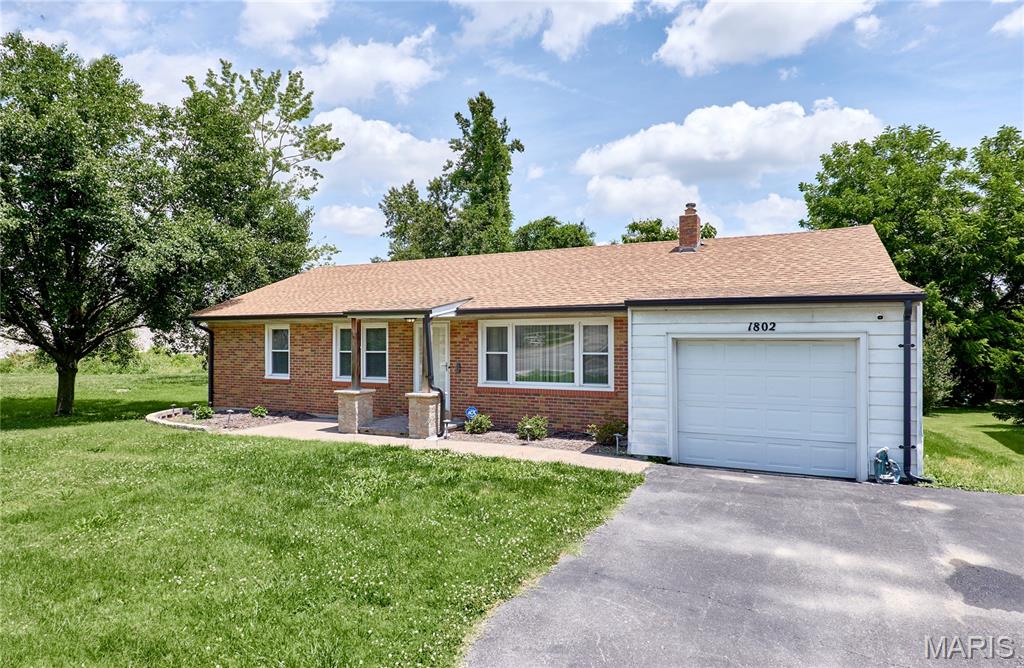 Photo of 1802 S New Florissant Road Florissant MO 63031