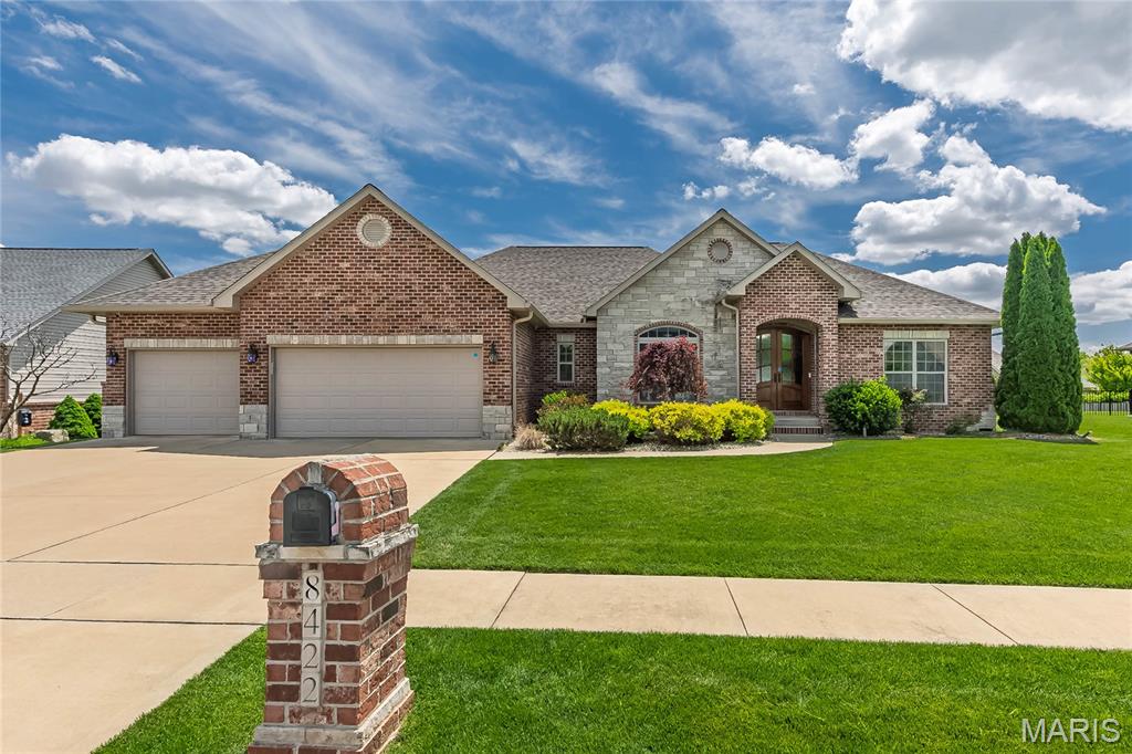 Photo of 8422 Treybrooke Place O'Fallon IL 62269
