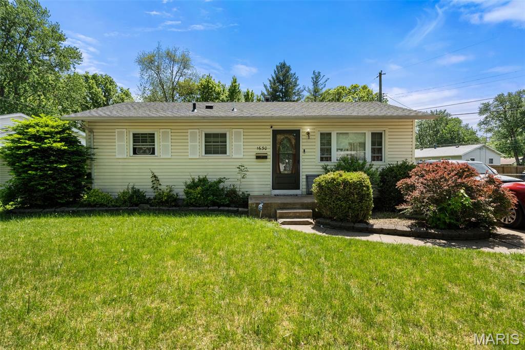 Photo of 1630 Tyson Drive Florissant MO 63031