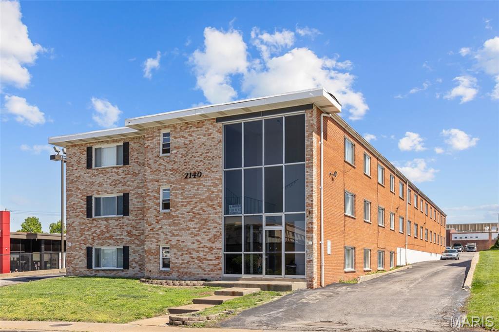 Photo of 2140 Hampton Avenue St Louis MO 63139