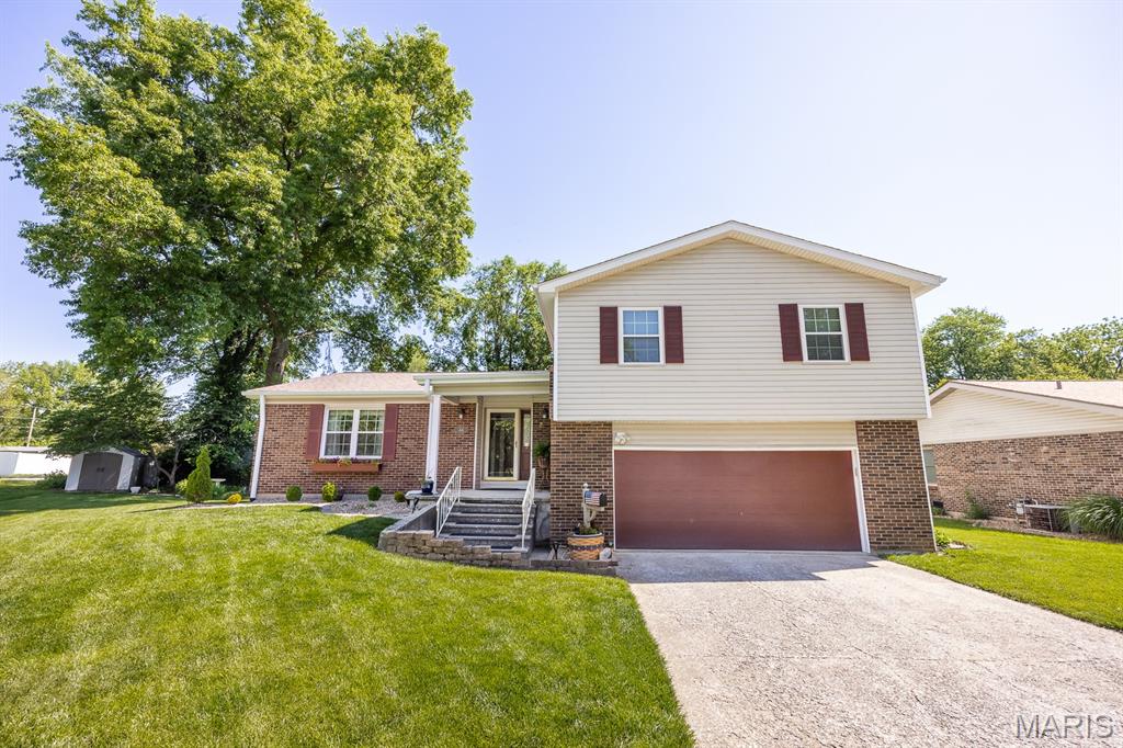 Photo of 44 Belle Crest Drive Belleville IL 62221