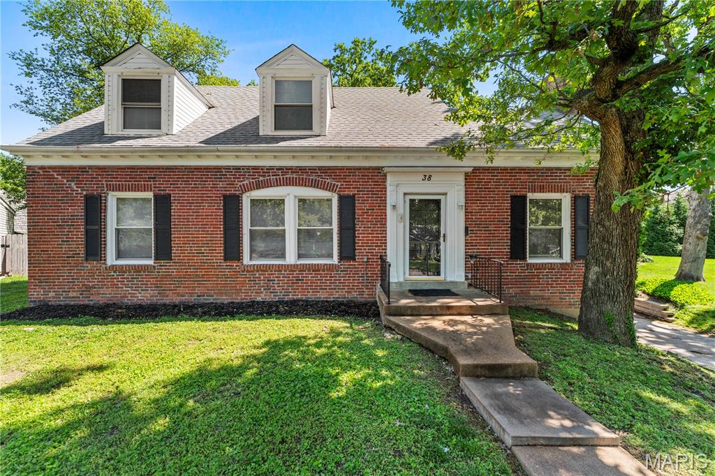 Photo of 38 Chafford Woods St Louis MO 63144