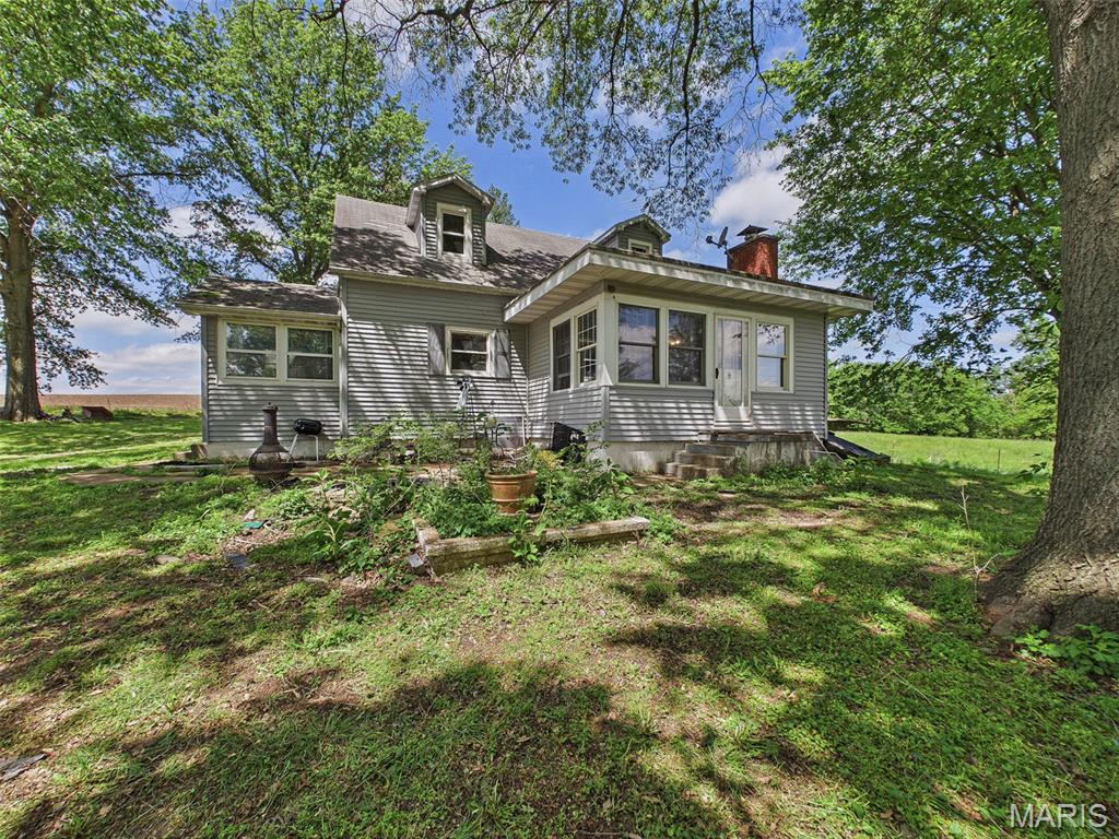 Photo of 3941 Gun Club Road New Athens IL 62264