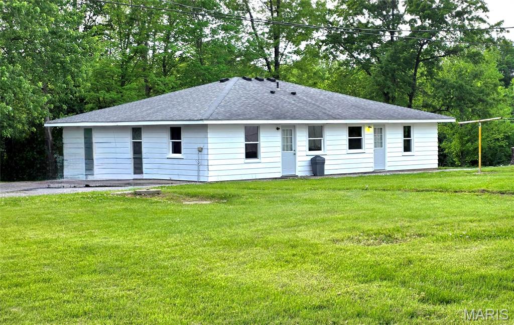 Photo of 7002 Hayton School Road Carbondale IL 62902