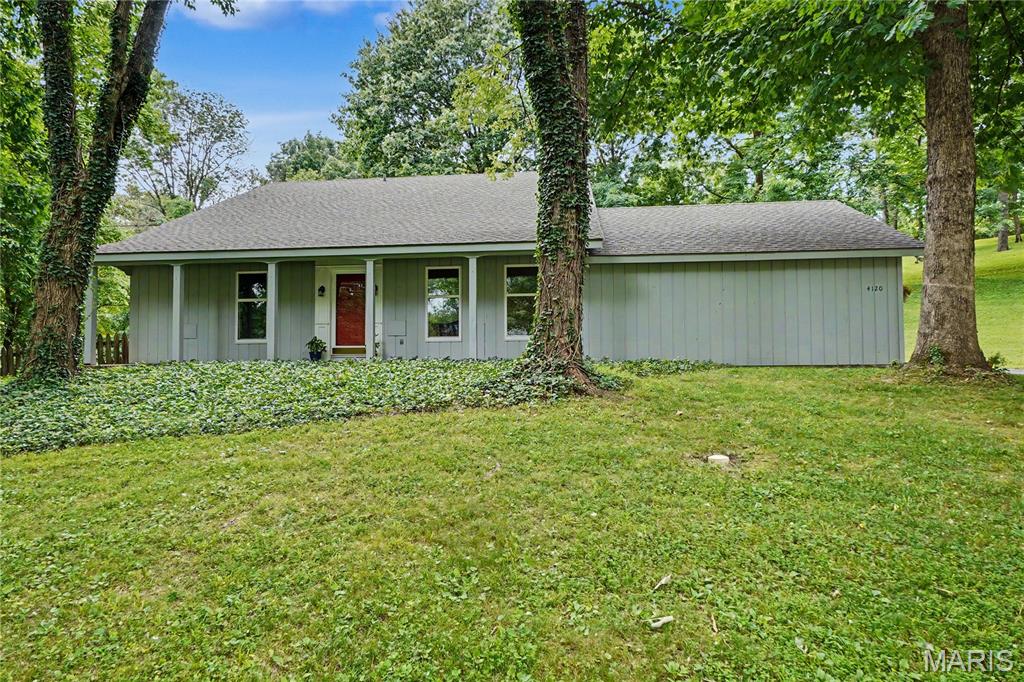 Photo of 4120 Charbonier Road Florissant MO 63031