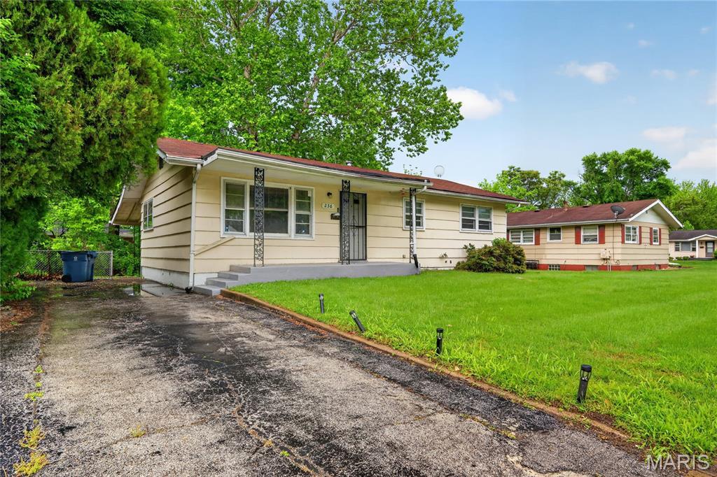 Photo of 236 Forestwood Drive St Louis MO 63135