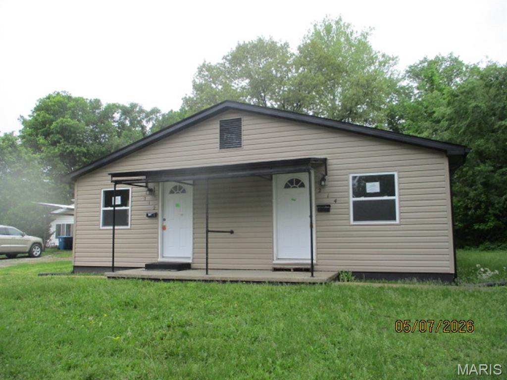 Photo of 212 Clara Street Belleville IL 62226