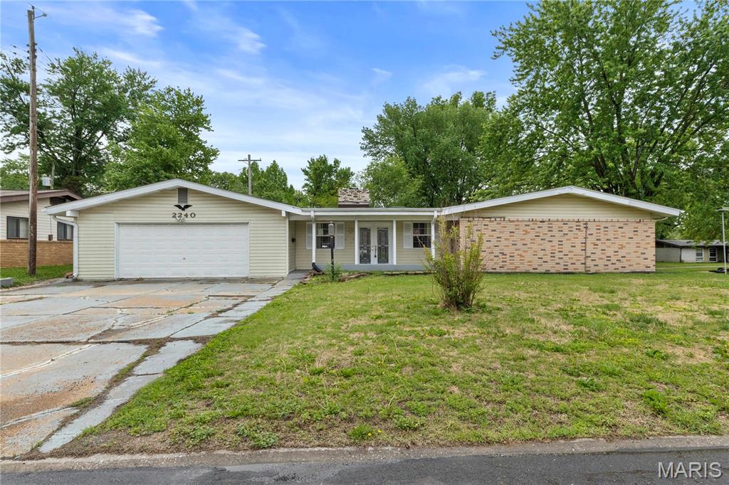 Photo of 2240 Brook Drive Florissant MO 63033