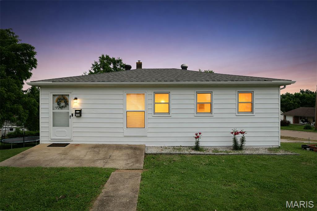 Photo of 900 Williams Street De Soto MO 63020