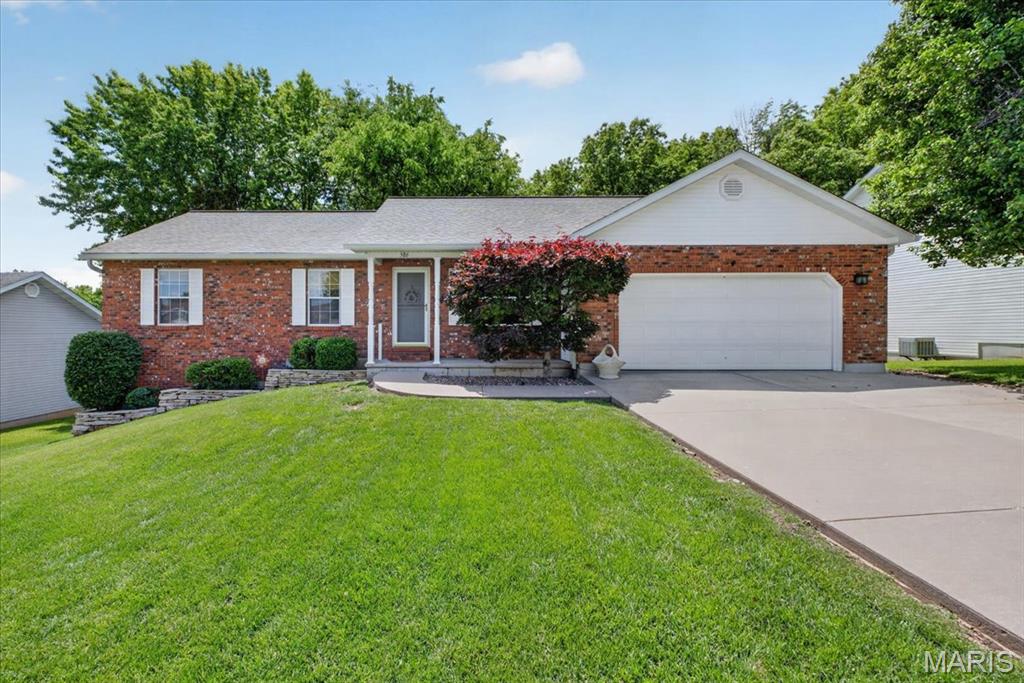 Photo of 586 Monty View Washington MO 63090