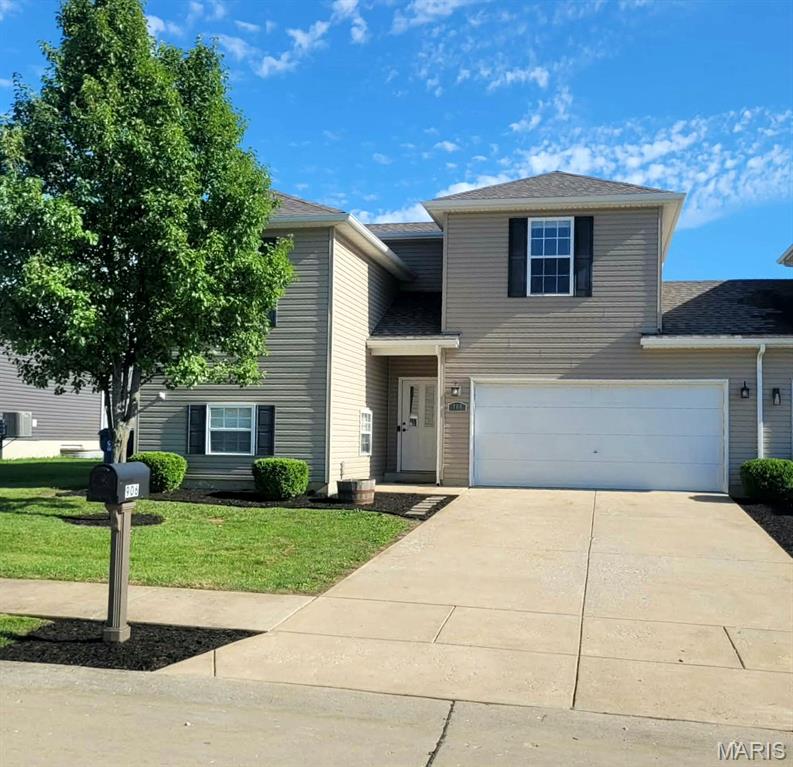 Photo of 906 Arapaho Drive Warrenton MO 63383