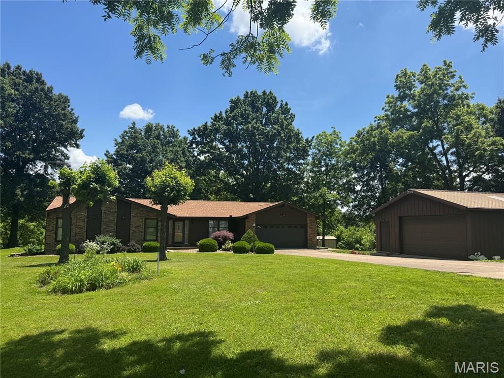 Photo of 2540 S Highway 94 Defiance MO 63341