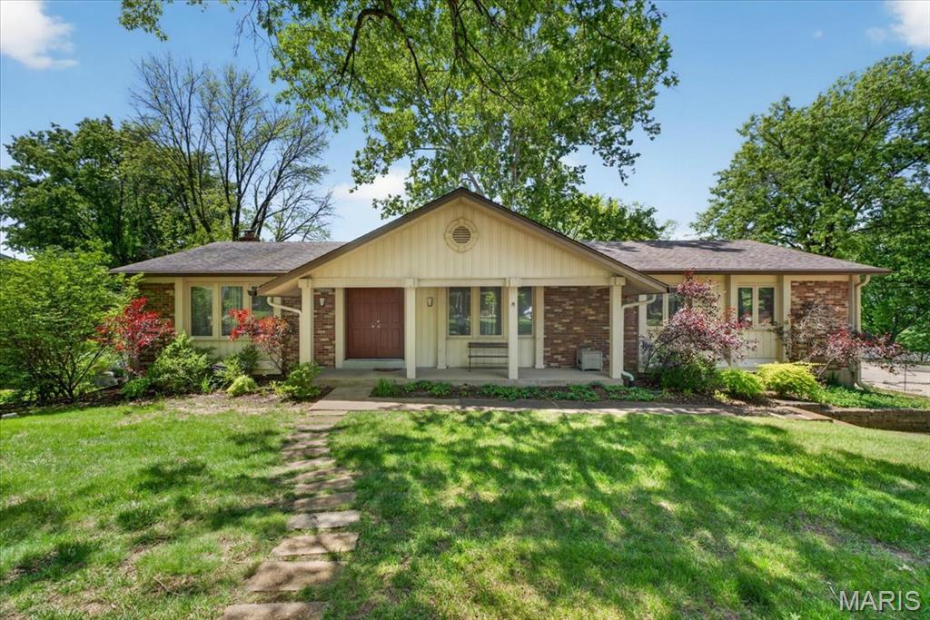 Photo of 5321 Autumnwinds Drive St Louis MO 63129