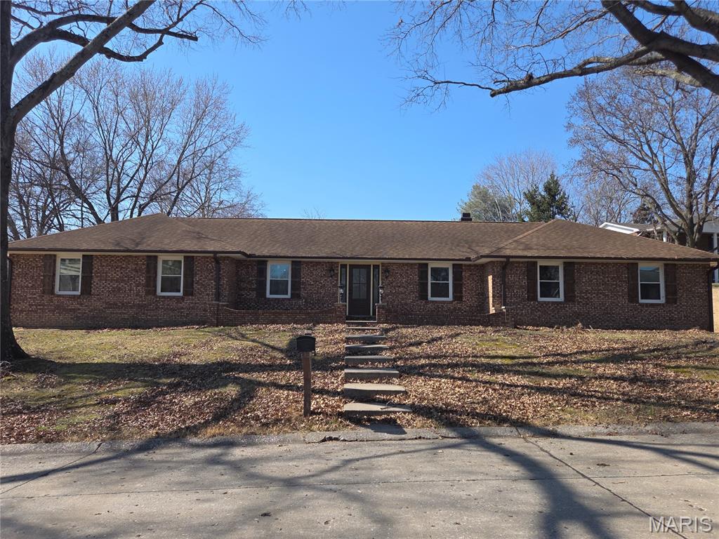 Photo of 611 La Petitte Court Cape Girardeau MO 63701