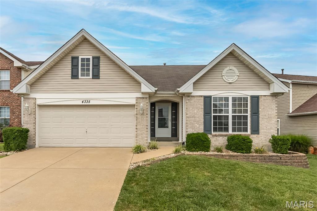 Photo of 4335 Northpoint Circle St Louis MO 63129