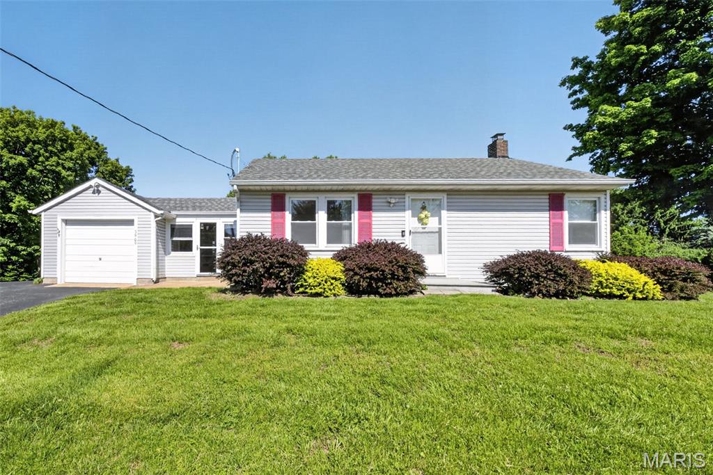 Photo of 3909 Shackelford Road Florissant MO 63034