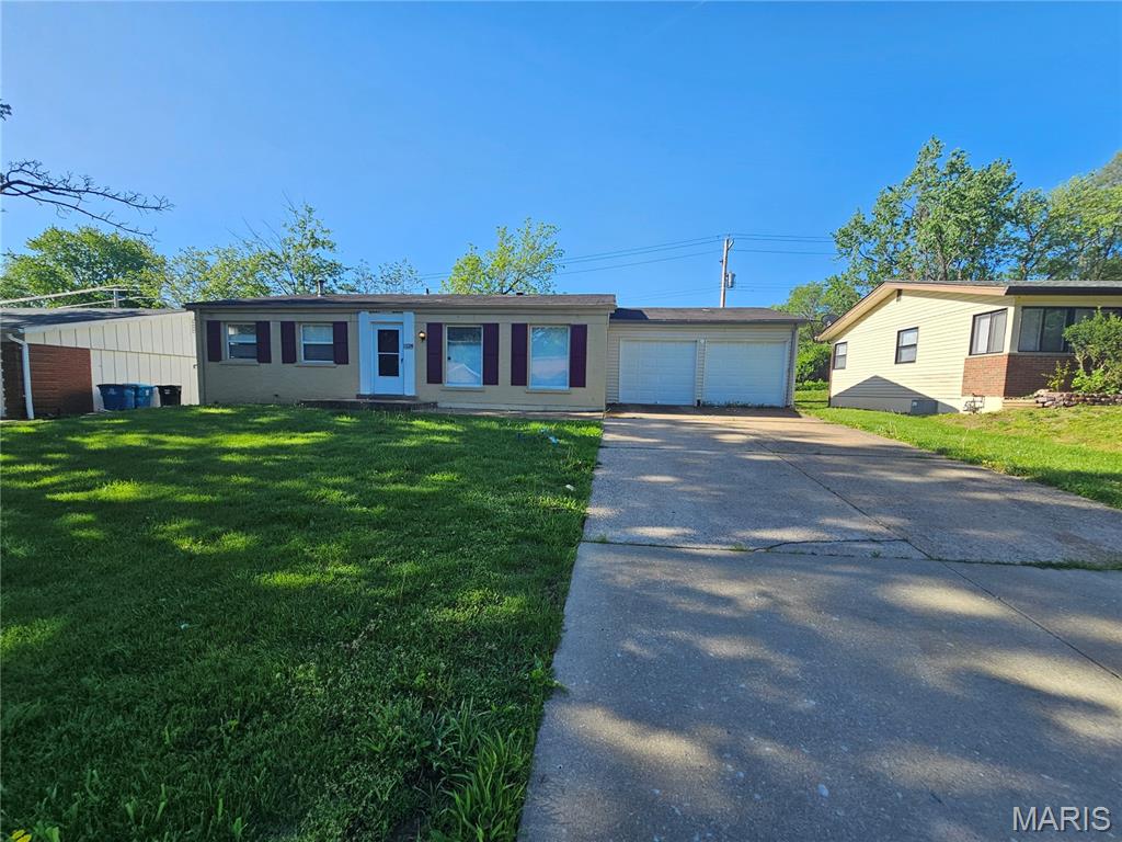Photo of 1528 Surf Side Drive St Louis MO 63138