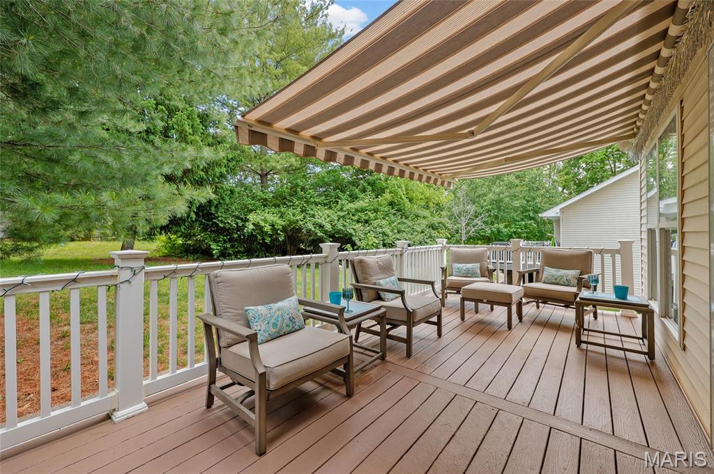 Photo of 806 Conch Terrace Lake St Louis MO 63367