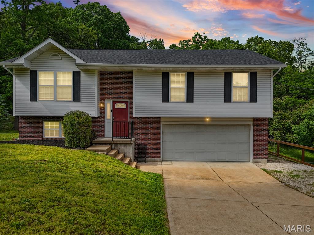 Photo of 4409 Mockingbird Lane Hillsboro MO 63050