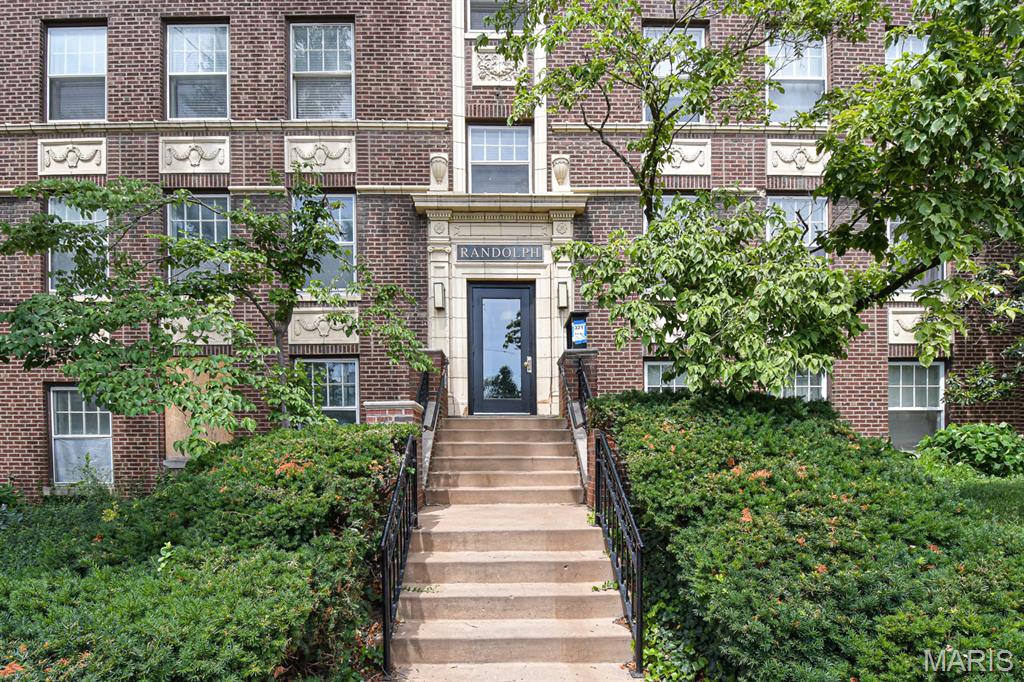 Photo of 321 Belt Avenue #201 St Louis MO 63112