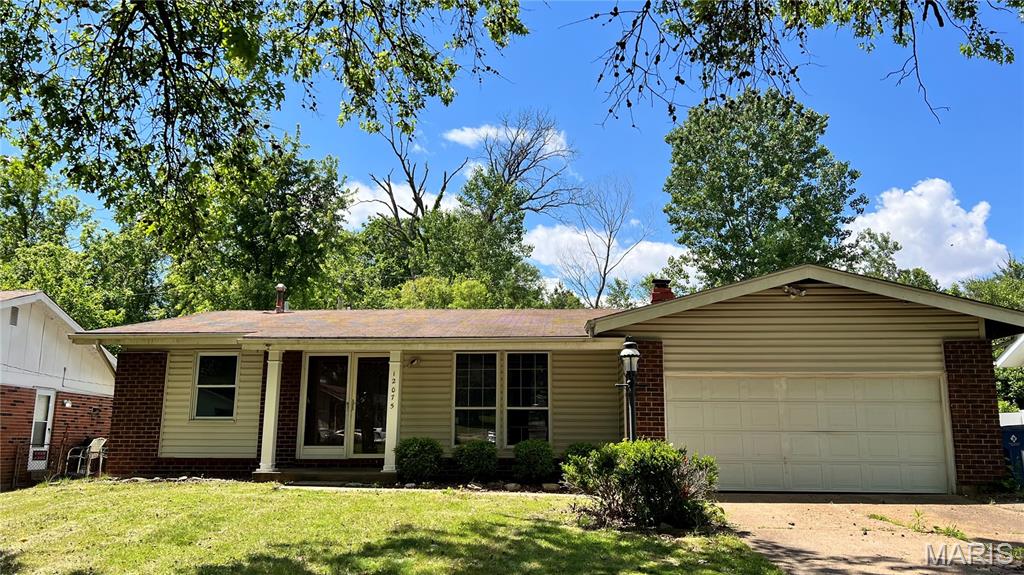 Photo of 12075 Nero Drive Florissant MO 63033