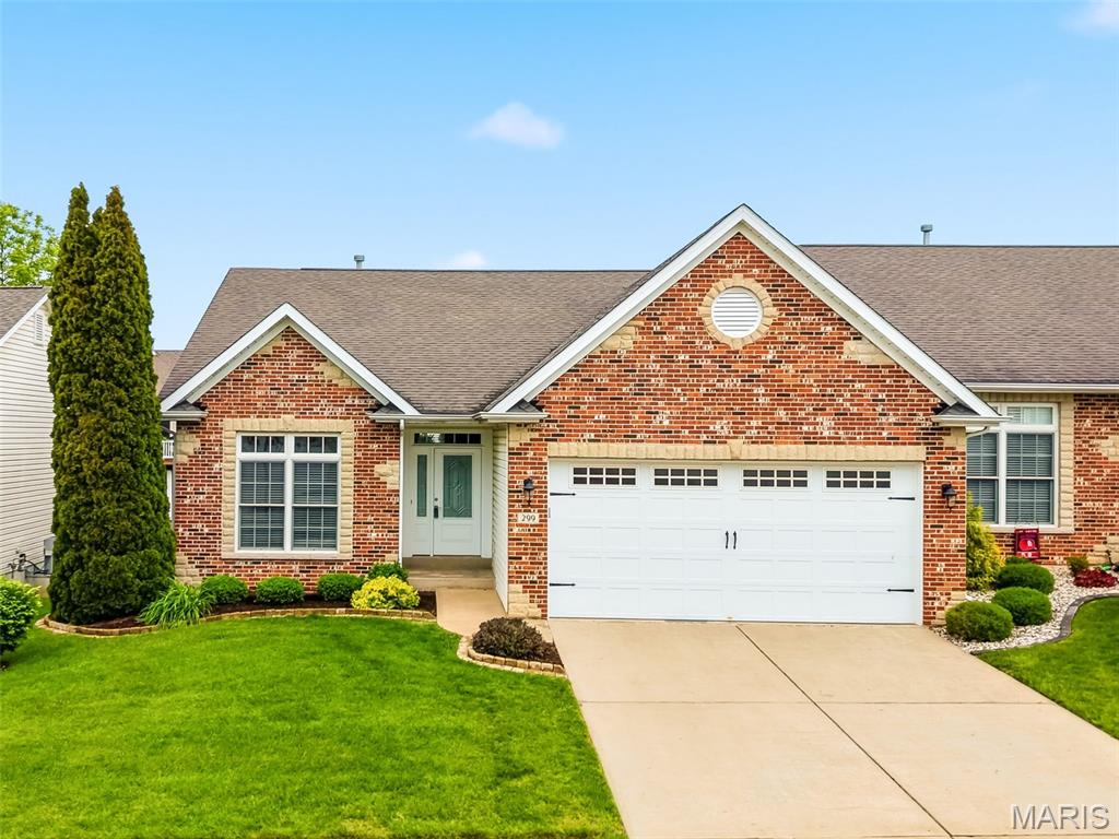 Photo of 299 Glasgow Drive St Charles MO 63301