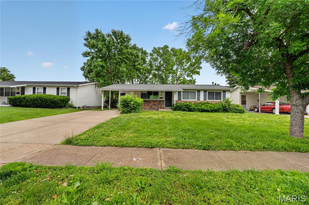 Photo of 1055 Jackson Lane St Louis MO 63031