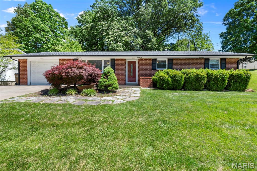 Photo of 1420 Blue Ridge Road Cape Girardeau MO 63701