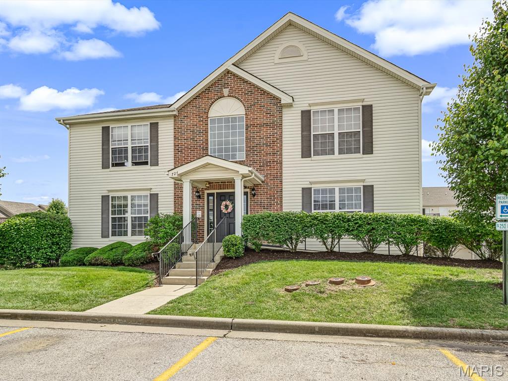 Photo of 724 Harbor Woods Drive #B Fairview Heights IL 62208