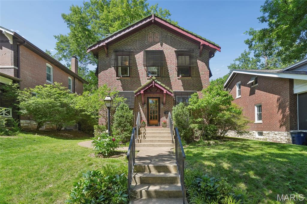 Photo of 7051 Waterman Avenue University City MO 63130