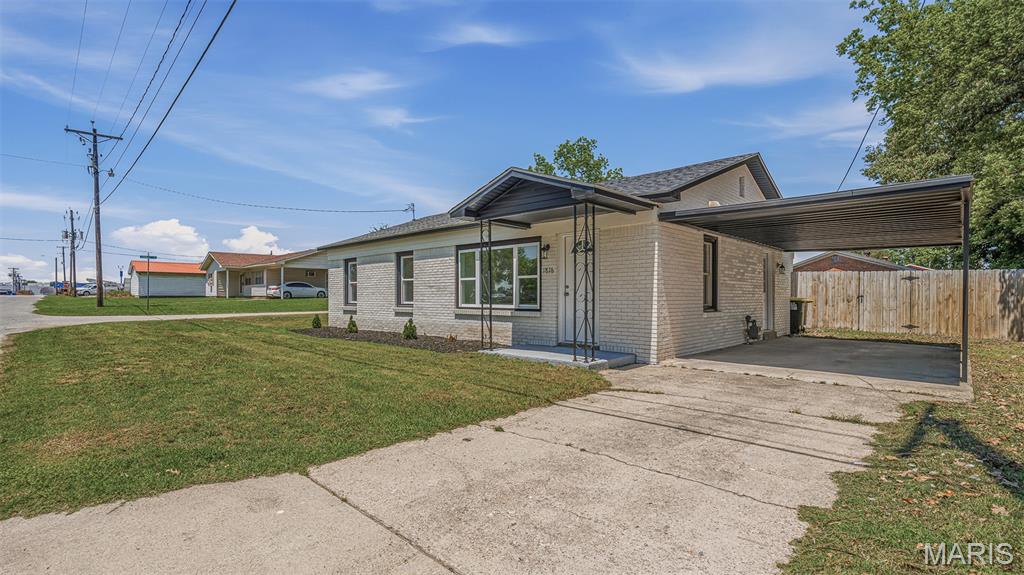 Photo of 1816 Dixie Roadway Street Kennett MO 63857