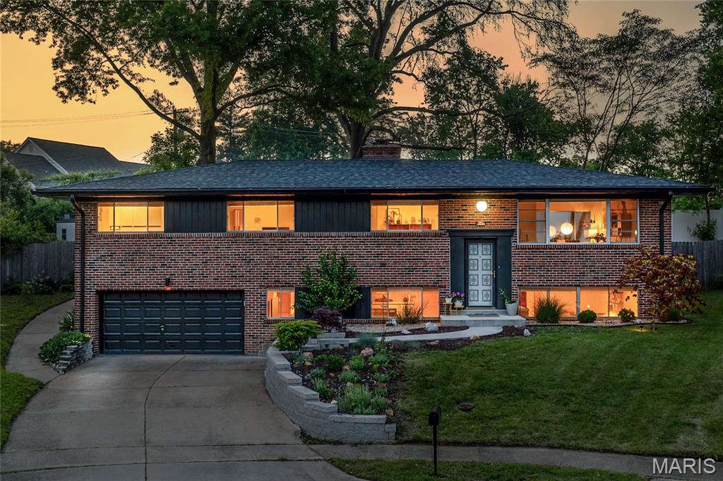 Photo of 8901 Larchwood Court St Louis MO 63126
