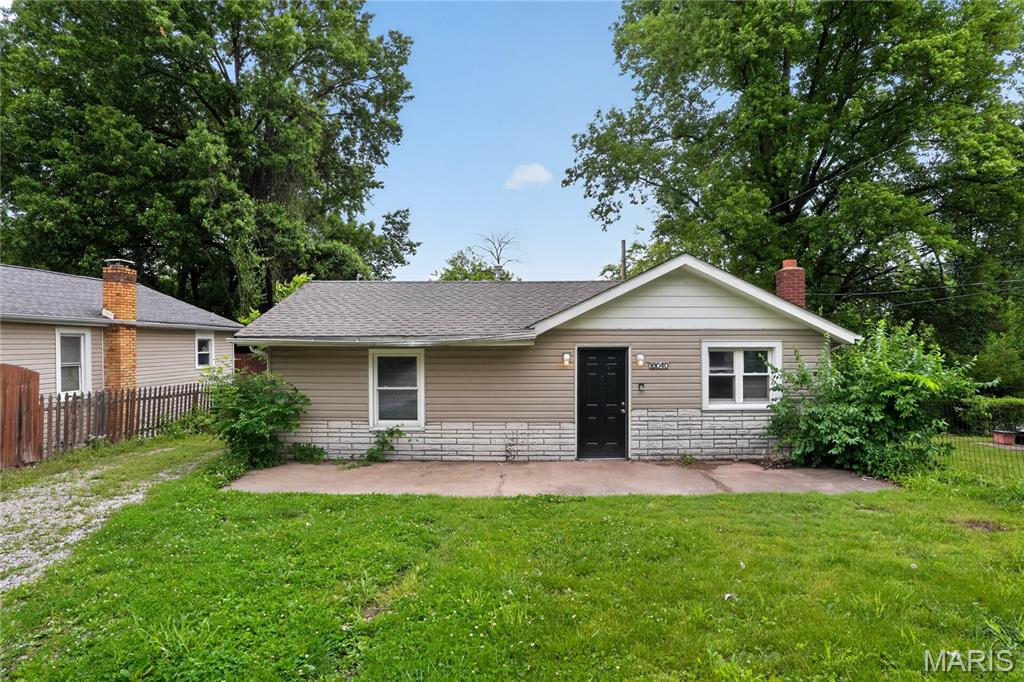 Photo of 10040 Bon Oak Drive St Louis MO 63136