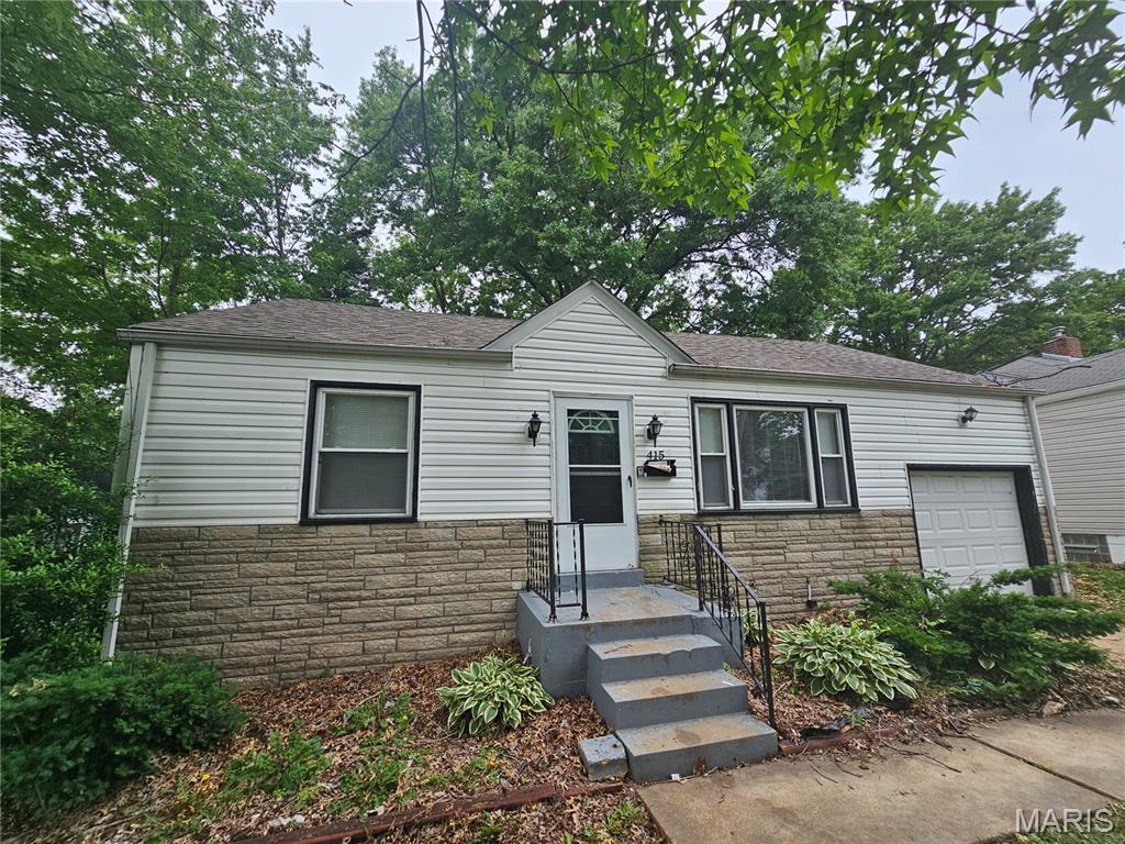 Photo of 415 Millman Drive St Louis MO 63135