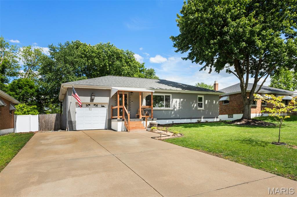 Photo of 1101 Roxbury Drive Unincorporated MO 63125
