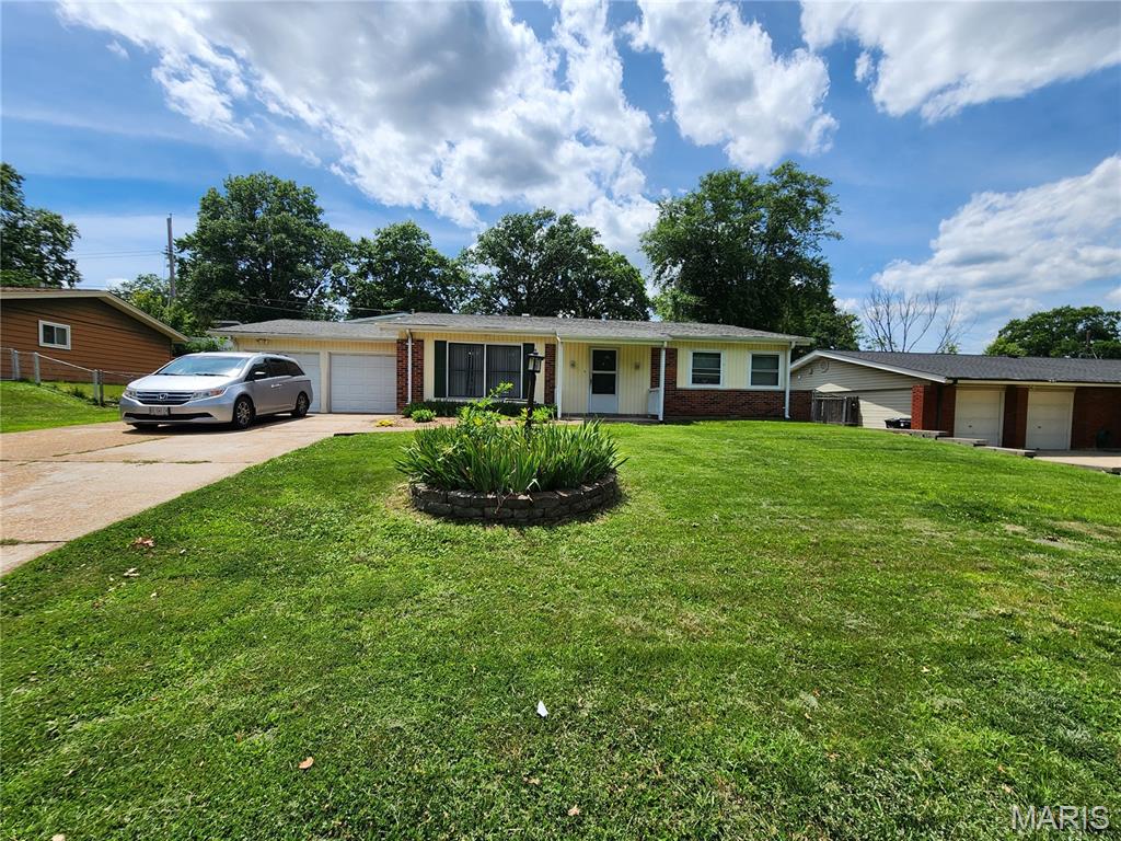 Photo of 2917 Hubert Drive St Louis MO 63125