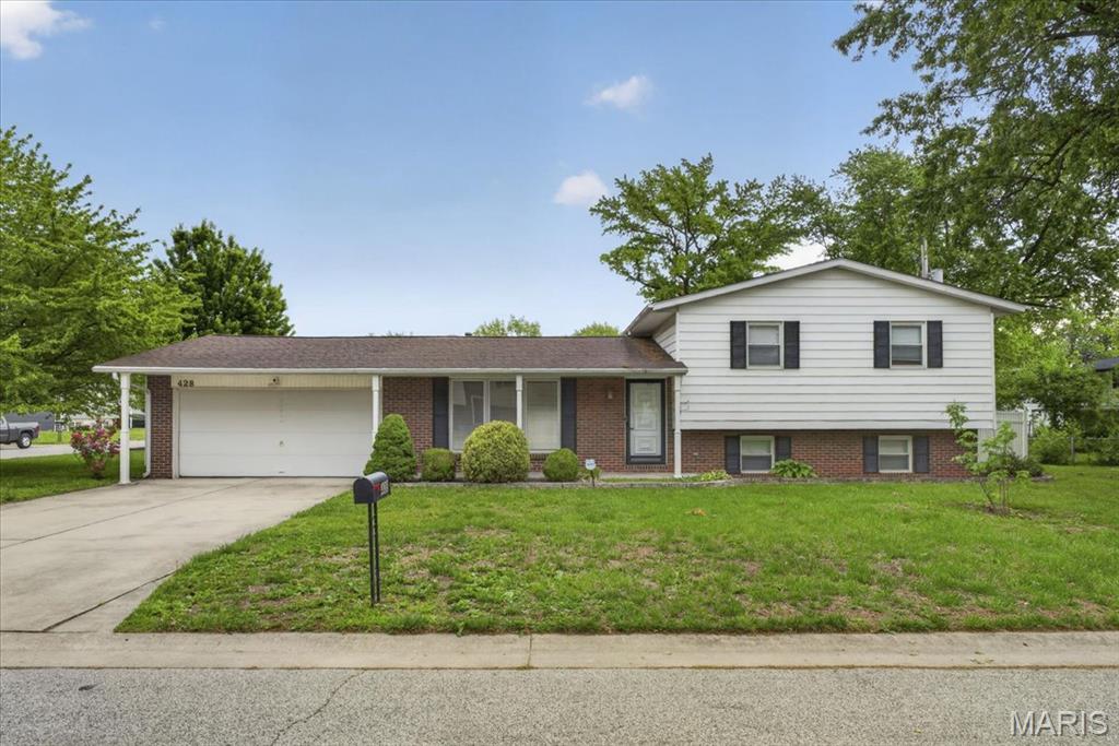 Photo of 428 Anita Drive Fairview Heights IL 62208