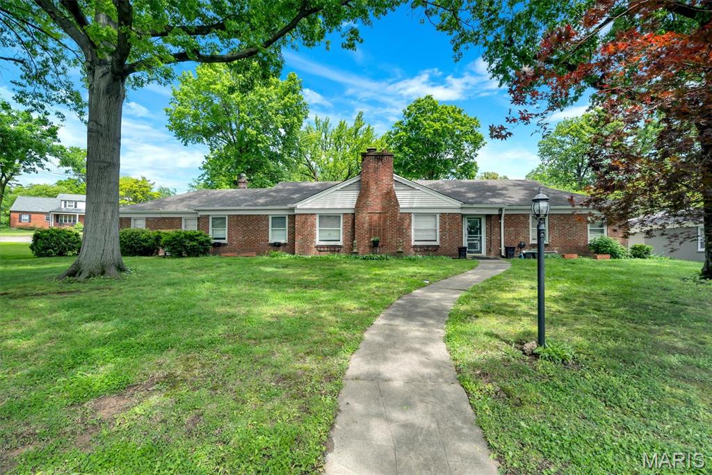 Photo of 9071 Monmouth Drive Richmond Heights MO 63117