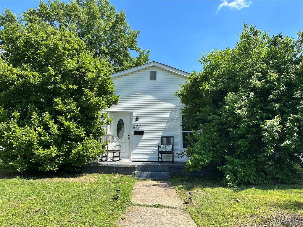 Photo of 40 N Missouri Avenue Belleville IL 62220