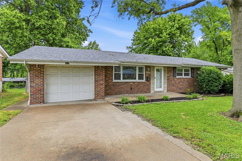 Photo of 1685 Saint Loretto Drive Florissant MO 63033