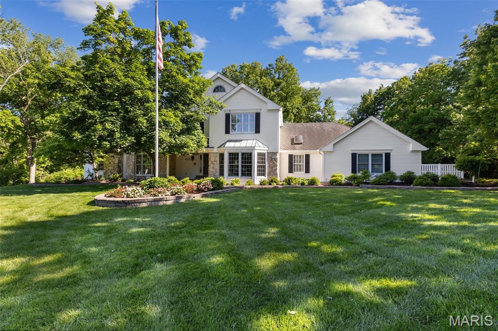 Photo of 825 Greenwich Green Lane Town and Country MO 63017